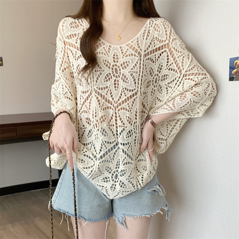 かぎ針編みレーストップ女性用シアーオープンニットフラワー刺繍 - Mesh Top Layering のレビューと価格