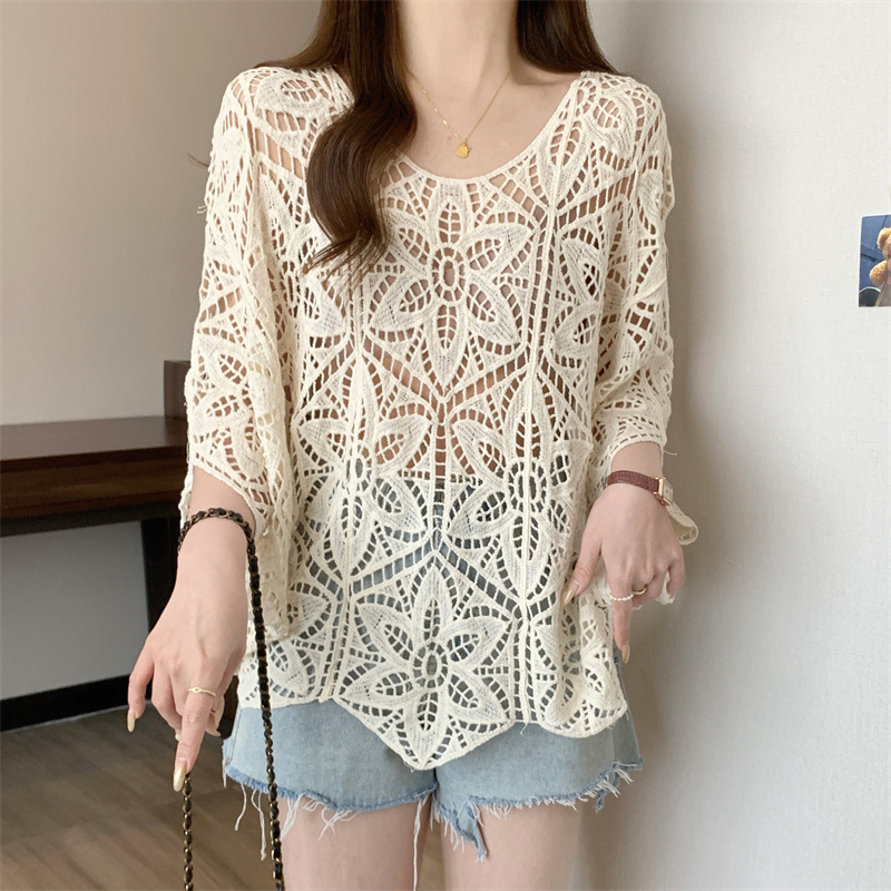 かぎ針編みレーストップ女性用シアーオープンニットフラワー刺繍 - Mesh Top Layering のレビューと価格