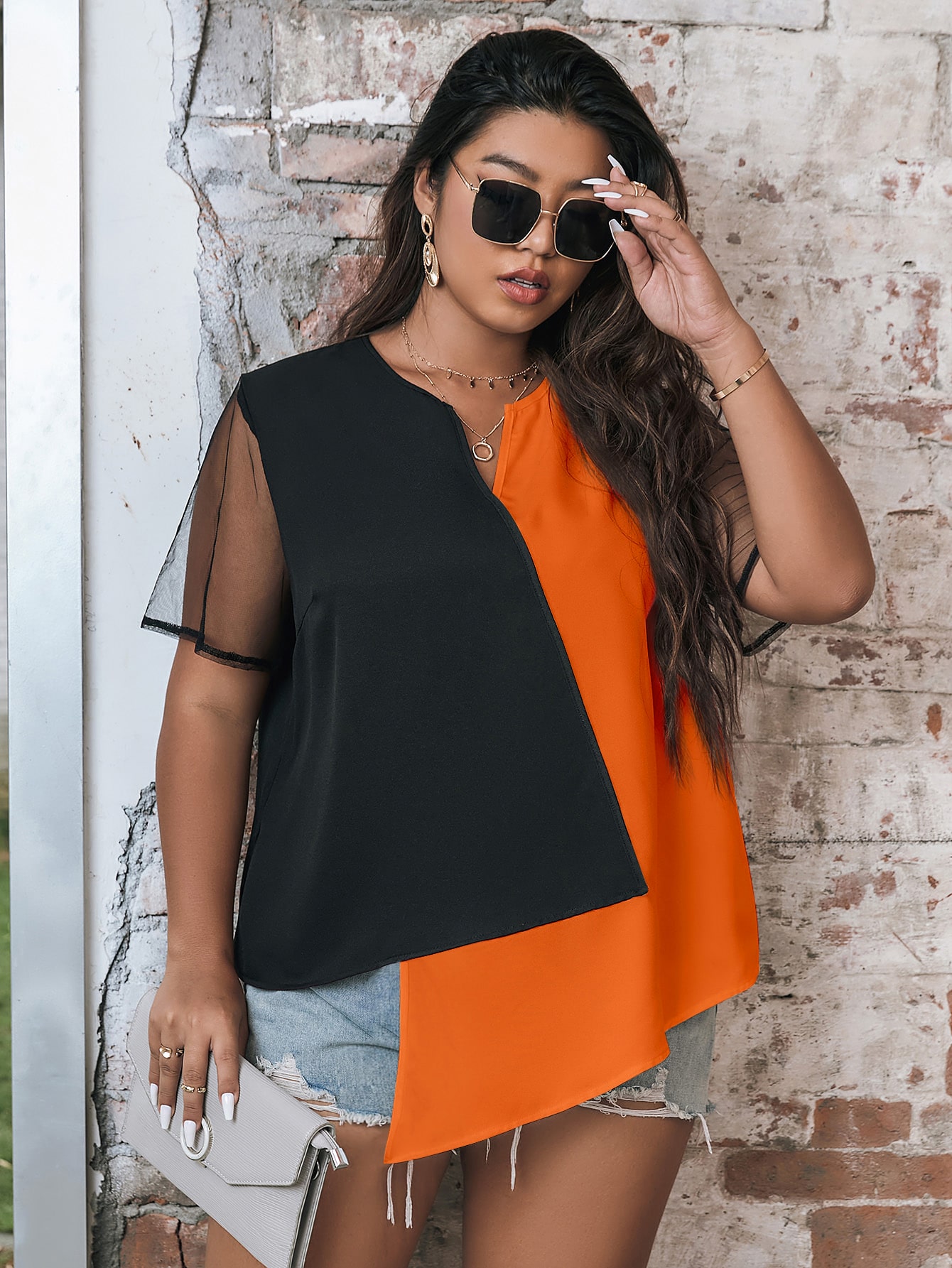 プラスサイズの女性用カラーブロックブラウス、Vネックメッシュ - Mesh Top Layering のレビューと価格
